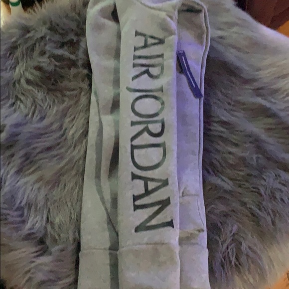 Nike - Picture 4 of 4